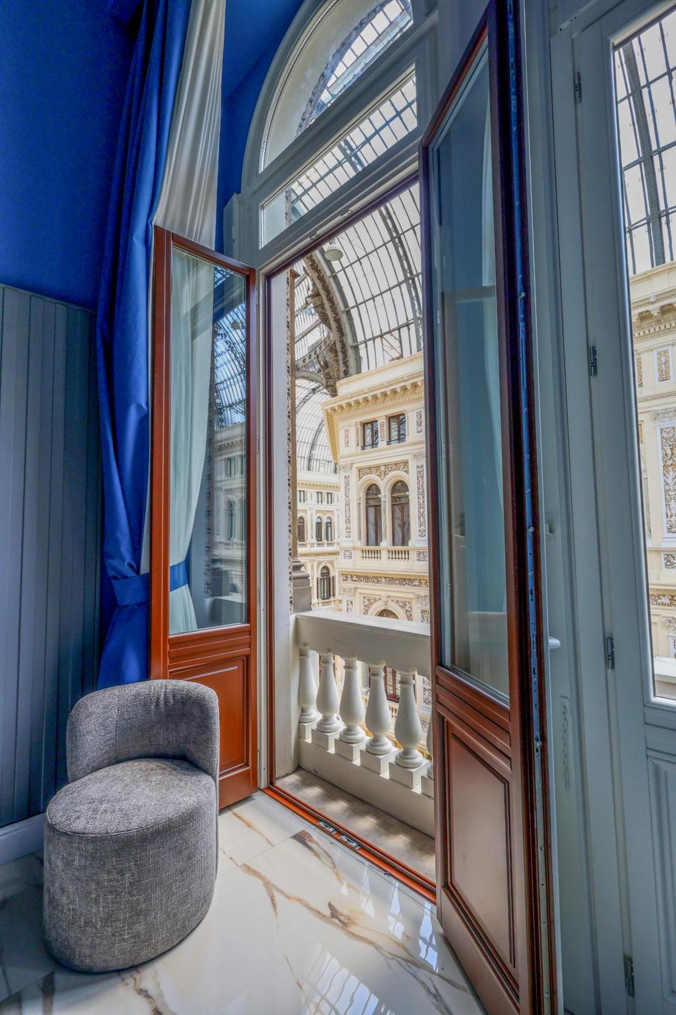 Maison San Carlo Luxury Suites Napoli Dış mekan fotoğraf