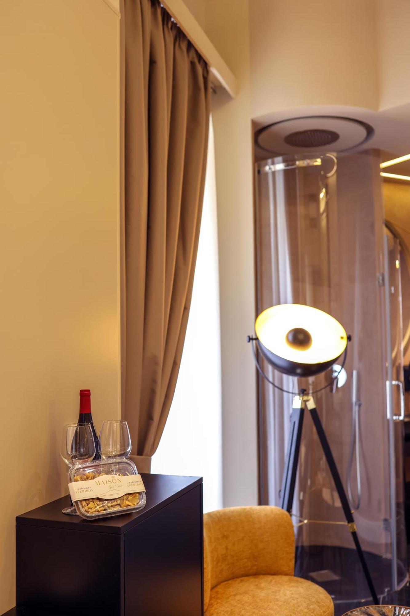 Maison San Carlo Luxury Suites Napoli Dış mekan fotoğraf