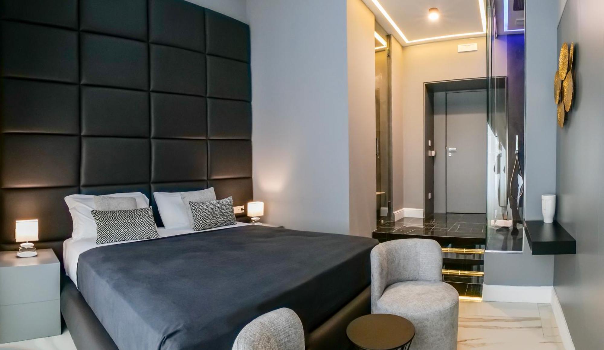 Maison San Carlo Luxury Suites Napoli Dış mekan fotoğraf